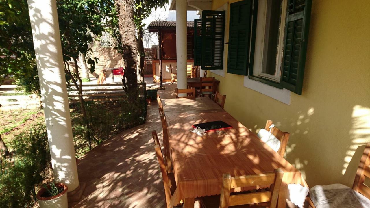 Apartmani Milka Pakoštane Екстериор снимка