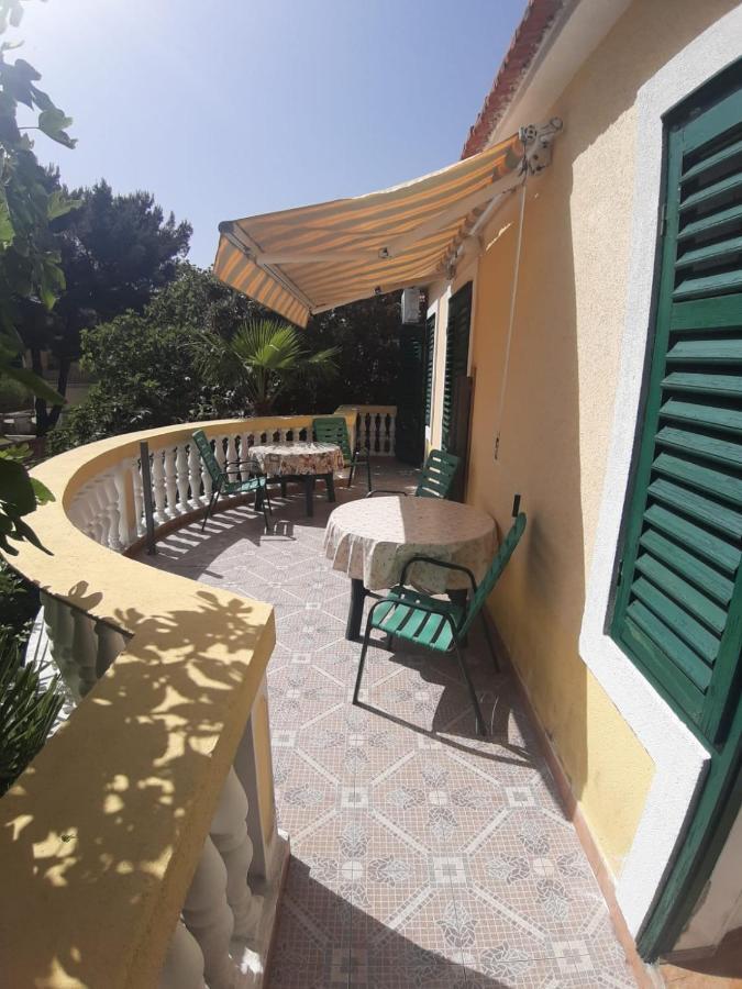 Apartmani Milka Pakoštane Екстериор снимка